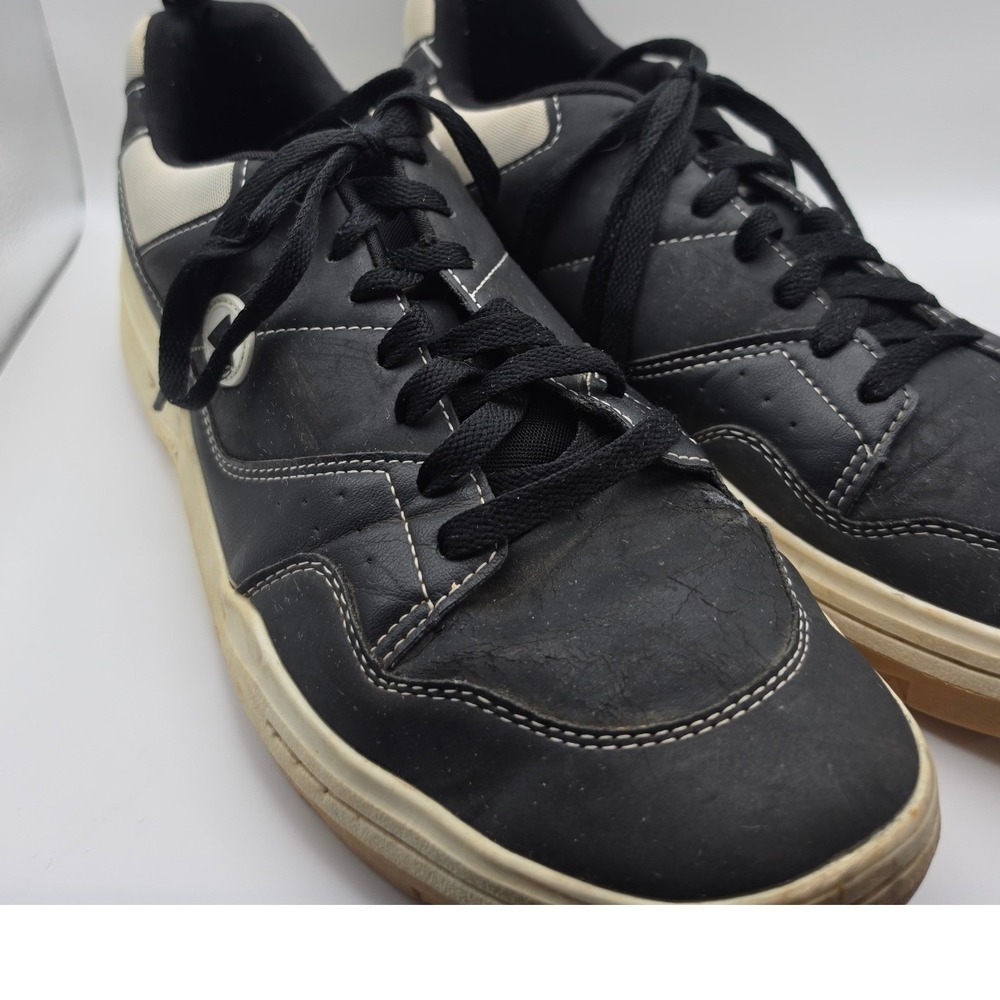 Airwalk Mens AK44SK008 Black White Skate Shoes Gum Sole Low Top Sneakers Size 12